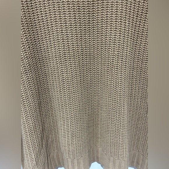 American Eagle Knit Small - Picture 2 of 5